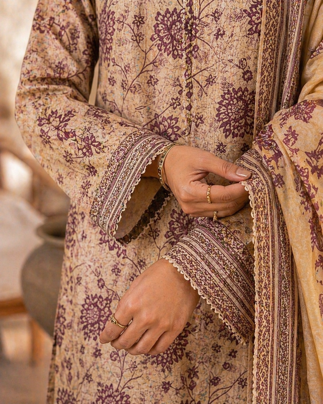 Printed Lawn 3-Piece Suit - Beige & Maroon Paisley